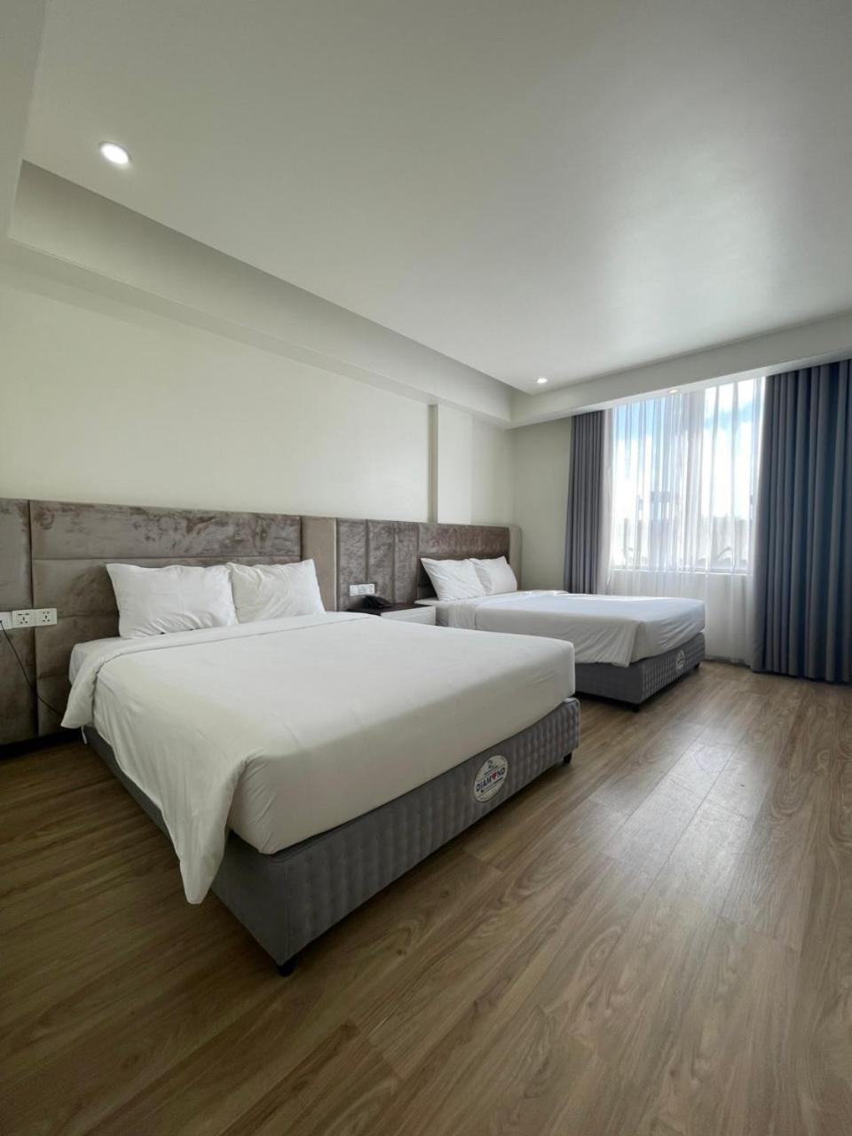 Lotus Hotel & Apartment Hai Phong Bagian luar foto