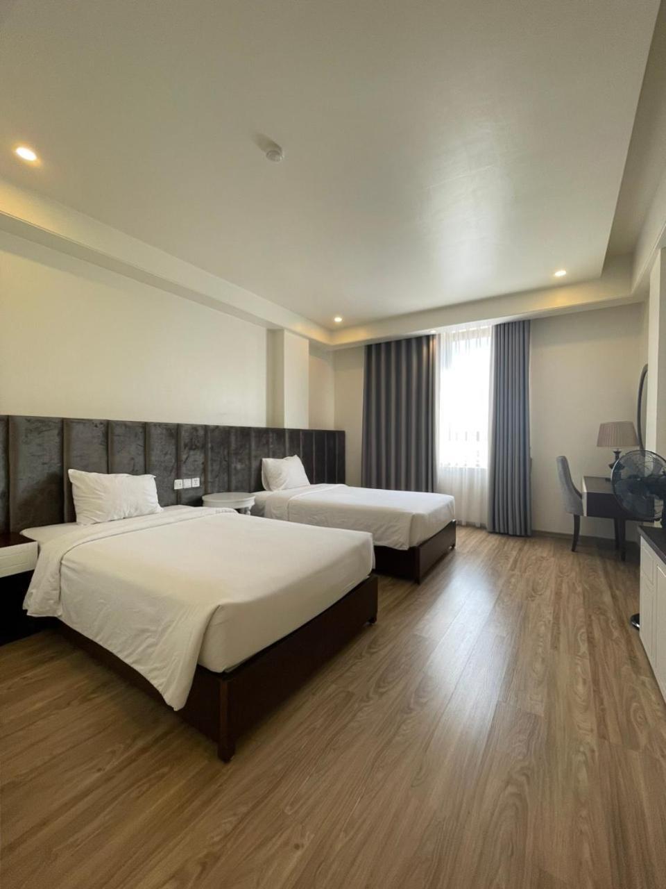 Lotus Hotel & Apartment Hai Phong Bagian luar foto